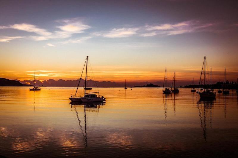 Bay Breeze Boutique Accommodation Batemans Bay Exterior foto